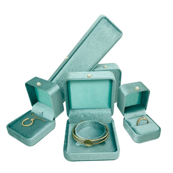 Flash velvet jewelry box