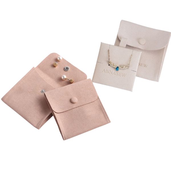 Snap jewelry pouch with insert