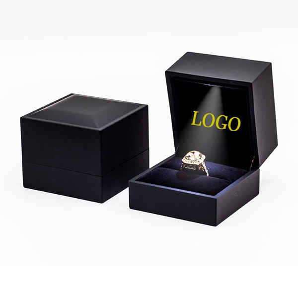 Custom ring box with logo