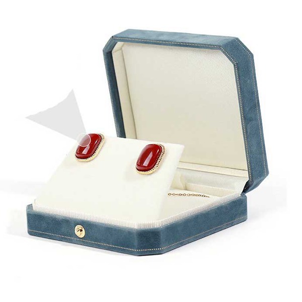 velvet earring box